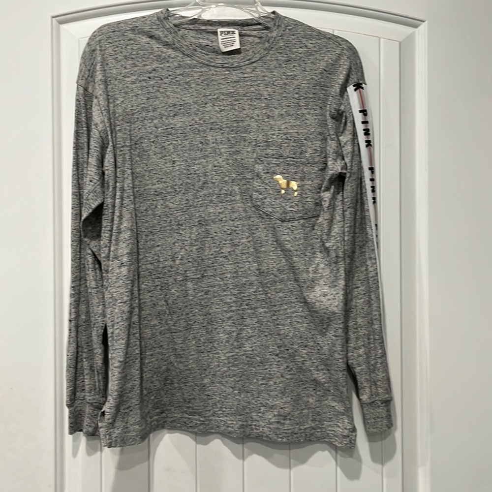 Pink long sleeve grey too. Size XS. Slit on bottom at each side. Great condition